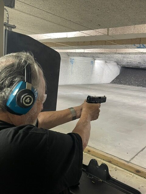 Gun instructor teaching shooting lessons in Jupiter Island Florida