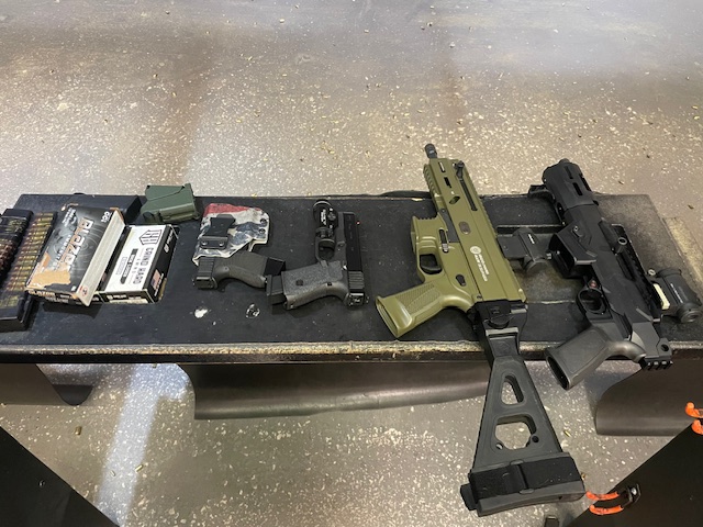 Gun instructor teaching shooting lessons in Kissimmee Florida